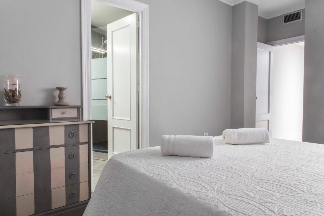 Apartamento En El Centro Totalmente Climatizado, Parking Gratuito Córdoba Kültér fotó